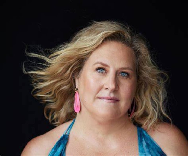 Bridget Everett Body Measurement Bikini Bra Sizes Height Weight Sexiz Pix