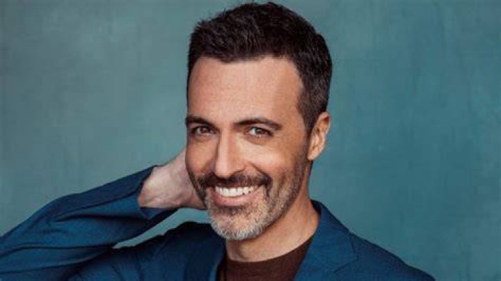 Reid Scott vrouw, vermogen, lengte, tattoo, afkomst 2024 Taddlr