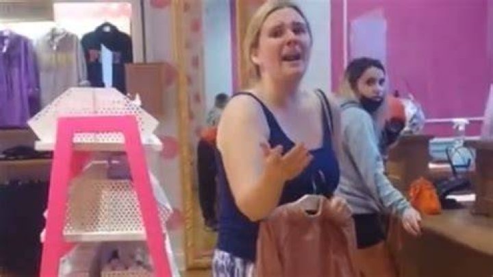 Victoria Secret Karen Abigail Elphick Blavity News New Jersey Karen