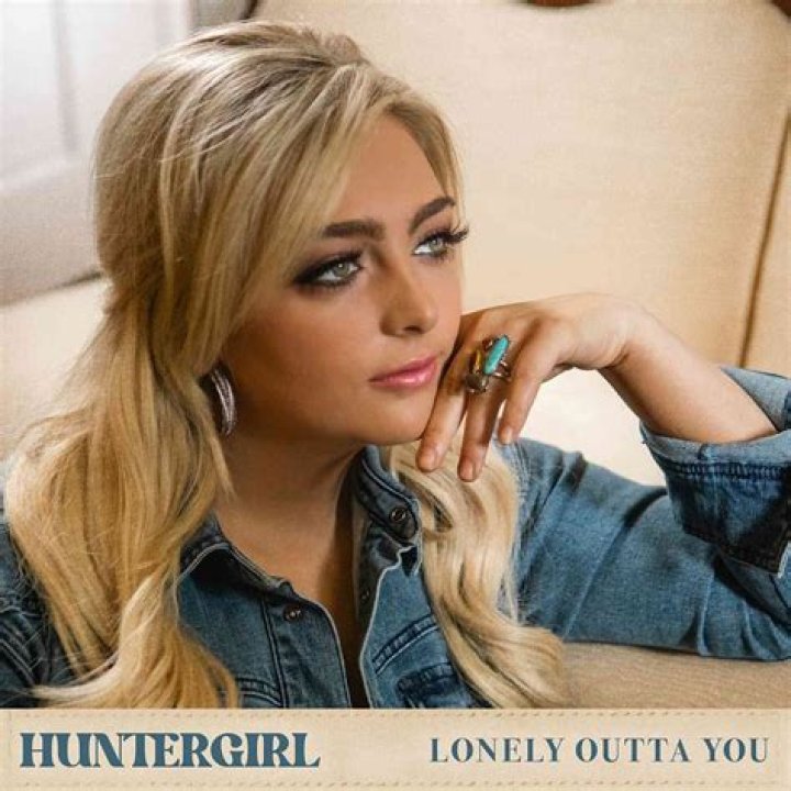 Who is Hunter Girl aka Hunter Wolkonowski? Parents, American Idol Age